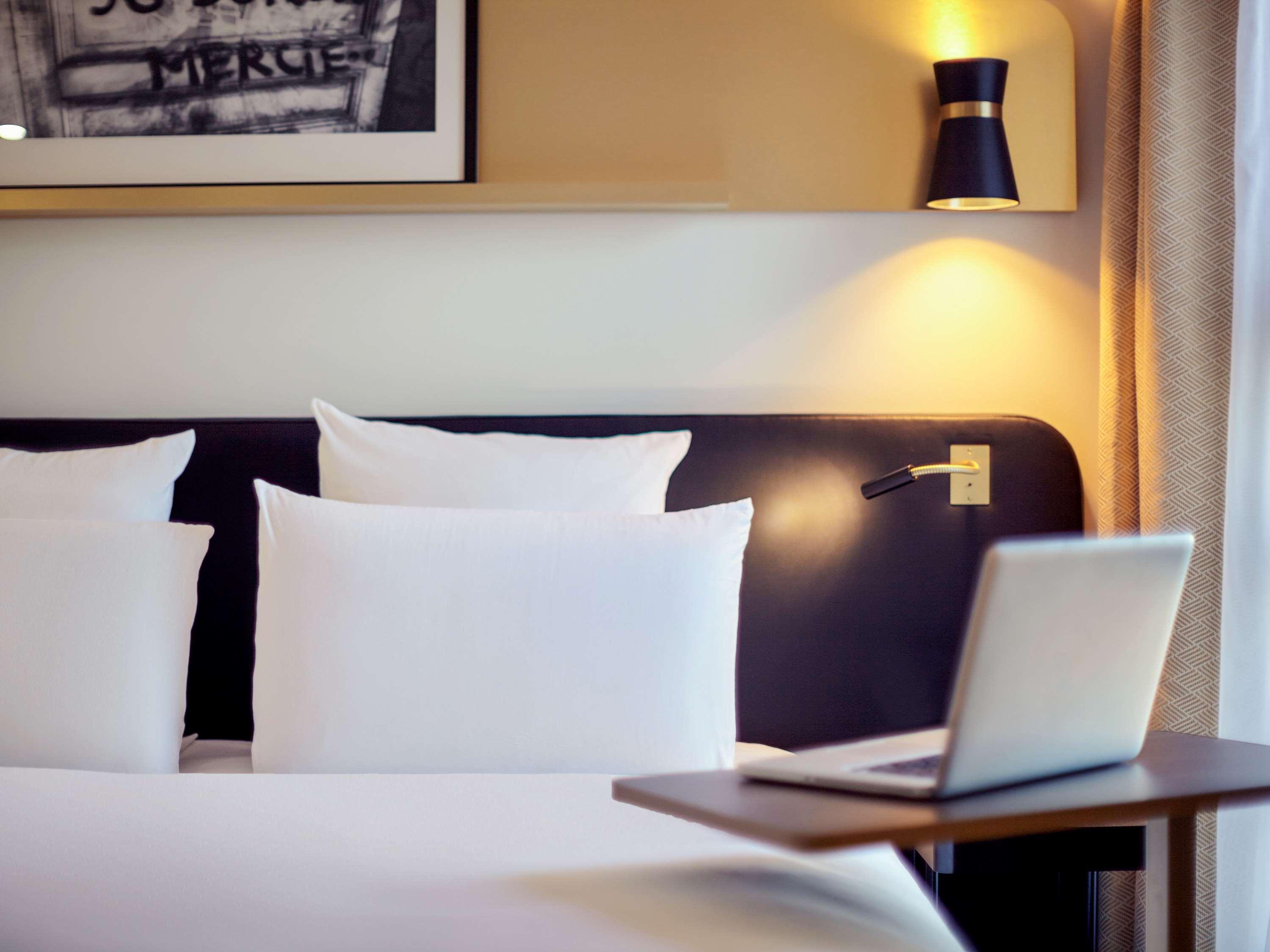 Mercure Paris Saint-Ouen Exteriör bild