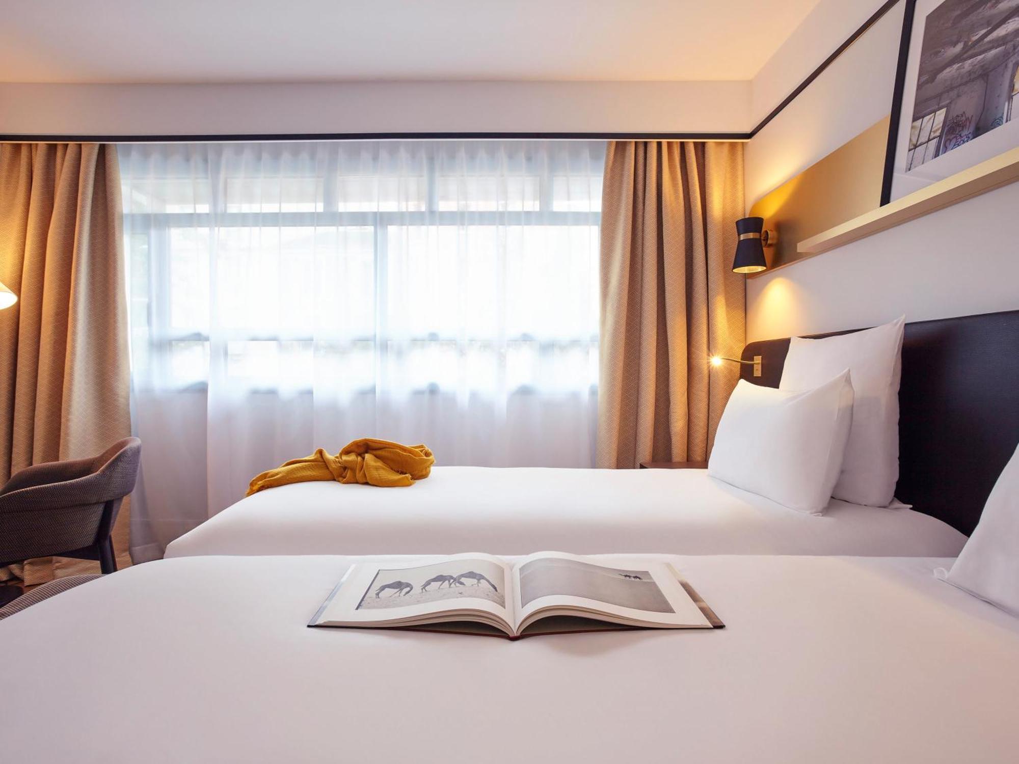 Mercure Paris Saint-Ouen Exteriör bild