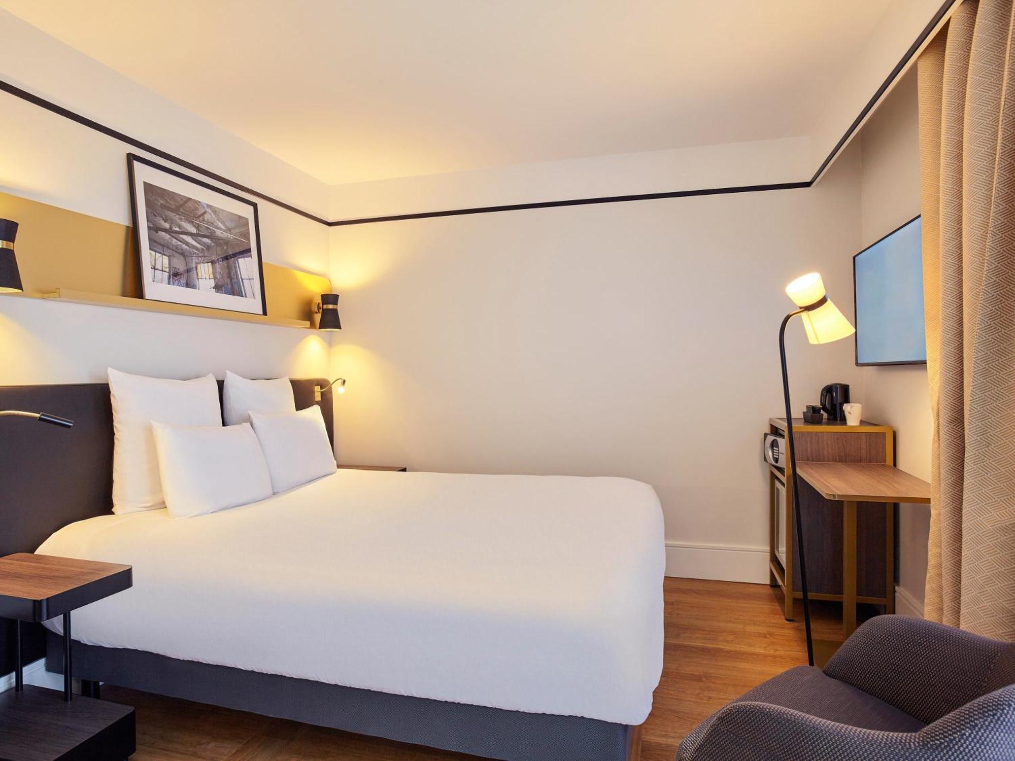 Mercure Paris Saint-Ouen Exteriör bild